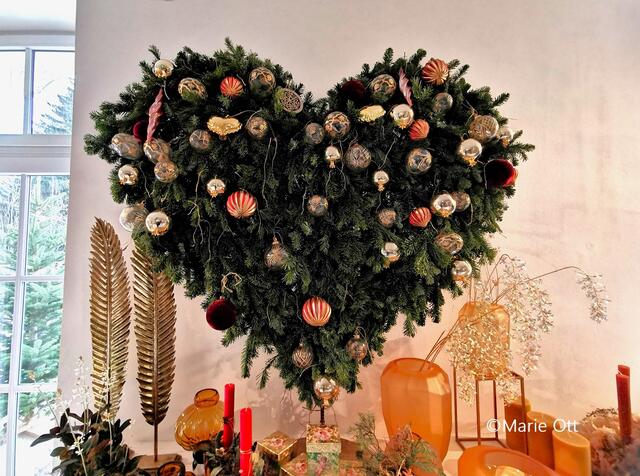 Ausstellung, Villa Albrecht