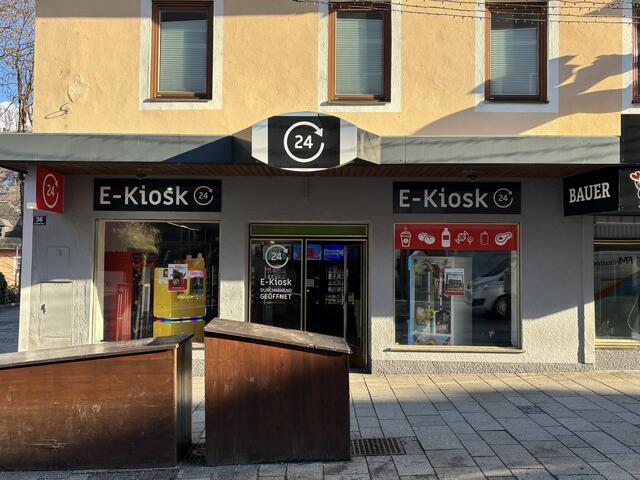 Der E-Kiosk befindet sich in der Bahnhofstraße in Bischofshofen. | Foto: Johannes Brandner