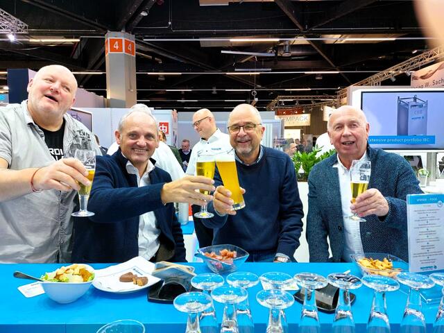 V. l.: Helmut Huber und Franz Haslehner, Klemens Gattermeyer und Franz Gruber. | Foto: Gruber