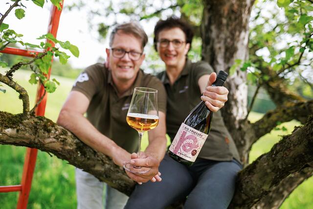Auch den neuen alkoholfreien Bio-Frizzero gibt es gratis zu verkosten, die freiwilligen Spenden gehen an den Lions-Club Pregarten-Aisttal. | Foto: Pia Paulinec