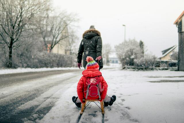 Auch für Kinder kann die Weihnachtszeit zu einer stressigen werden. Das Kinderbüro und MeinBezirk haben Kinder nach ihrem Umgang mit Stress befragt.  | Foto: Marcel Walter/unsplash