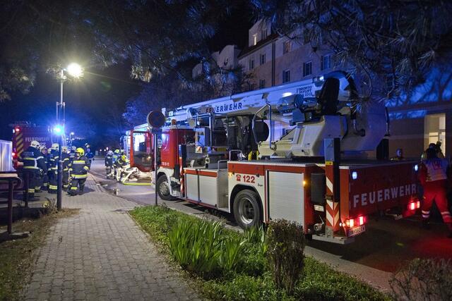 Feuerwehreinsatz in Traiskirchen. | Foto: BFKDO BADEN / Stefan Schneider