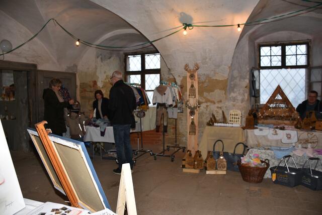 Adventzauber in Münzbach – erstmals auch im ehemaligen Kloster. | Foto: Robert Zinterhof