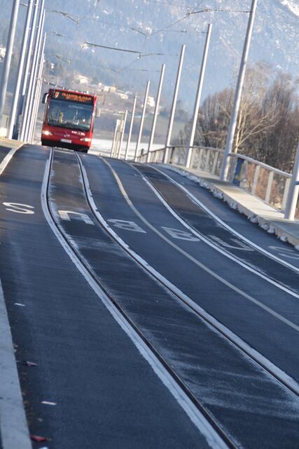 Auch für das Fahrplanjahr 2024/25 soll die Verlängerung der Buslinie F nach Rum mit Kosten von über 500.000 Euro beschlossen werden. (Archivfoto) | Foto: Gstraunthaler