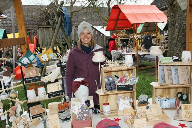 Eine Fülle an Ausstellerinnen und Ausstellern kann besucht werden. | Foto: Cescutti