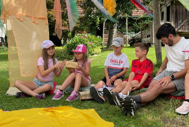 Auch eine kurze Pause muss bei den Ferienspass-Aktionen einmal sein. | Foto: Marktgemeinde Jagerberg