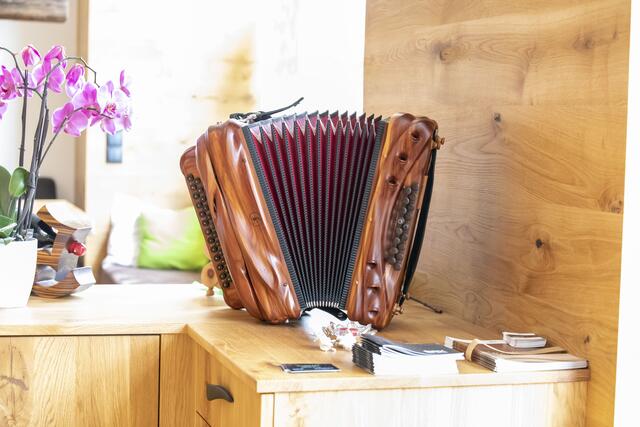 Volksmusik hört sich auf einer Ziehharmonika doch gleich viel besser an. | Foto: KK