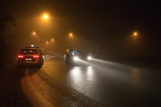 Am Wochenende fanden im gesamten Bundesland Schwerpunktkontrollen statt.  | Foto: Symbolfoto: Polizei