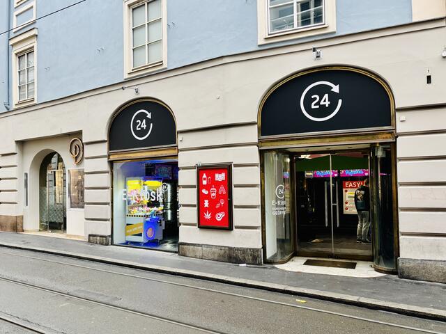 Die heutige Fassade präsentiert sich in ihrer Gestaltung deutlich anders. | Foto: MeinBezirk