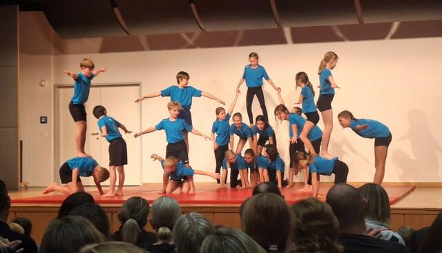 Die sportlichen Einlagen begeisterten die Zuschauer. | Foto: MS St. Martin