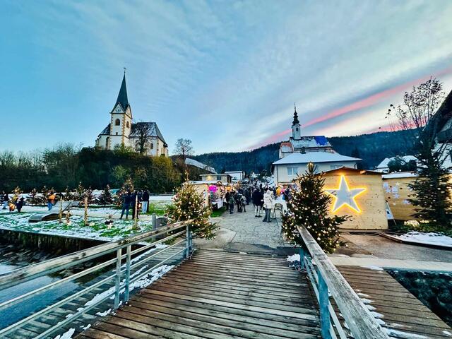 Der romantische Kirchenadvent hat auch am 23. Dezember geöffnet.  | Foto: Tourismusbüro Maria Wörth