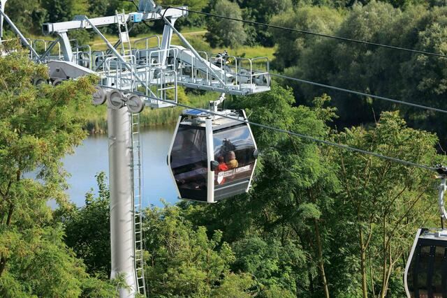 Der Hickhack um das geplante Seilbahnprojekt auf dem Kahlenberg geht weiter. Wie im Oktober bekannt wurde, muss das Projekt womöglich doch einer verbindlichen Umweltverträglichkeitsprüfung (UVP) unterzogen werden. | Foto: Genial Tourismus- und Projektentwicklungs-GmbH