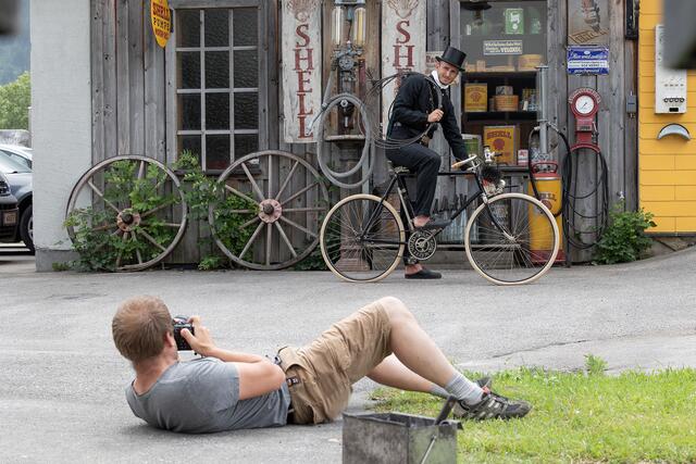 Im Bild: Fotograf Hubert Reiter aus Abtenau und Rauchfangkehrermeister Christoph Kasberger aus Kuchl. | Foto: Hubert Reiter
