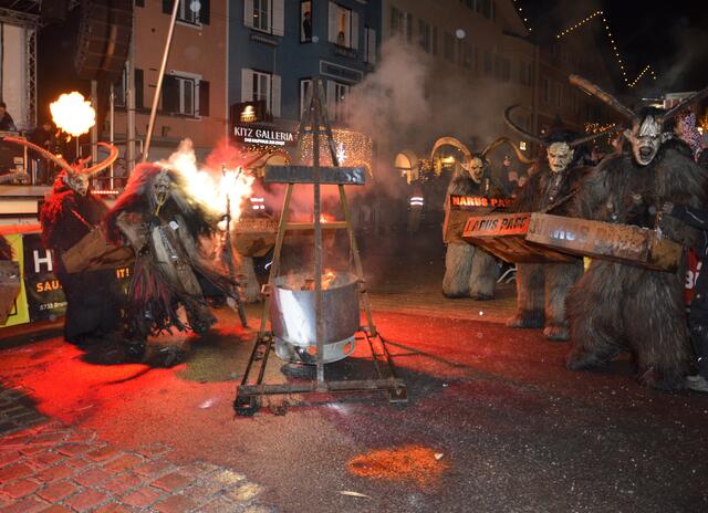 Nach neun Jahren Pause fand in der Kitzbüheler Innenstadt wieder ein Krampusumzug statt. | Foto: Felix Obermoser