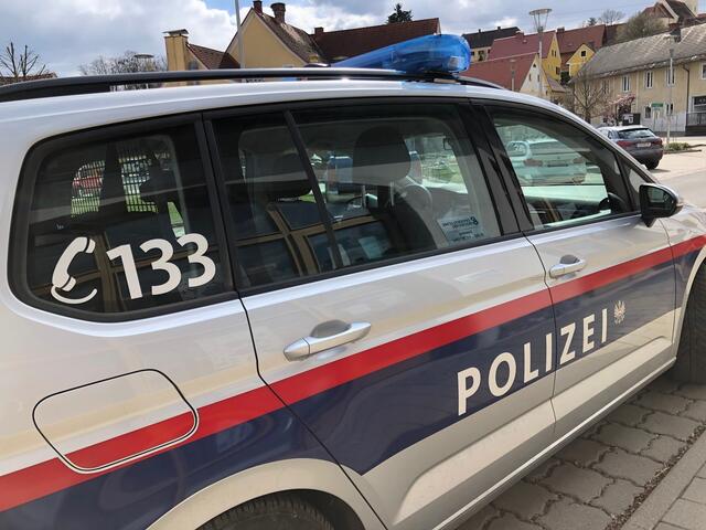 Die Polizei wurde alarmiert, weil eine Frau mehrfach Opfer häuslicher Gewalt geworden sein soll.  | Foto: RegionalMedien Steiermark / Hofmüller