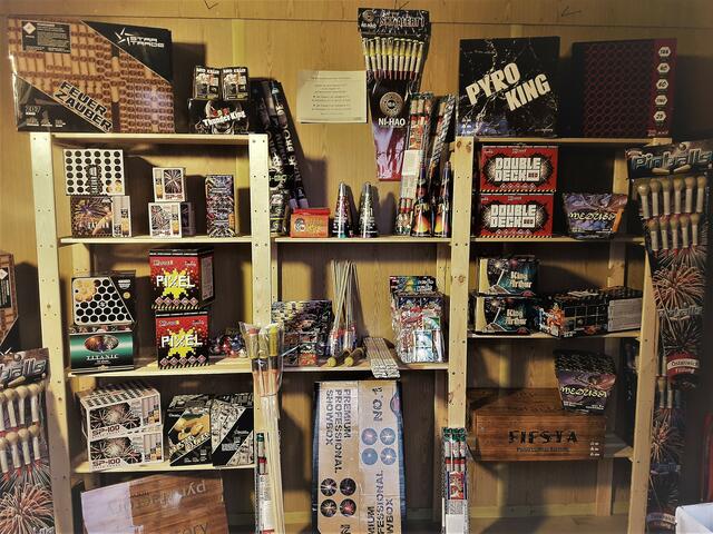 Große Auswahl an erlaubtem Feuerwerk | Foto: Knallbunt Feuerwerke