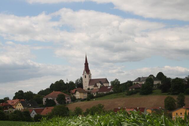 Die Marktgemeinde Jagerberg liegt auf einem sanften Hügel im Zentrum des Steirischen Vulkanlandes. | Foto: Marktgemeinde Jagerberg