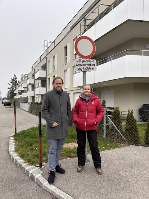 Auch Grüne-Gemeinderat Georg Ecker sieht hier dringenden Handlungsbedarf. | Foto: Alexandra Goll