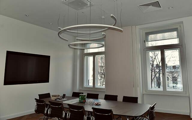 Euram Bank: Edles Mobiliar in einer vornehmen Gegend, am Wiener Schottenring. | Foto: Styr Group