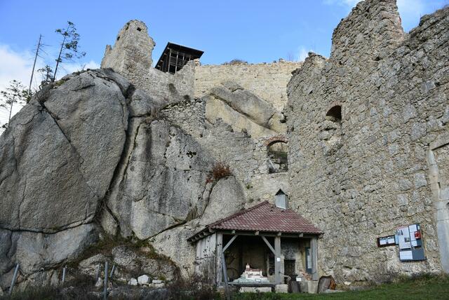 Ruine Klingenberg, St. Thomas am Blasenstein, Bezirk Perg, OÖ.  | Foto: Zinterhof