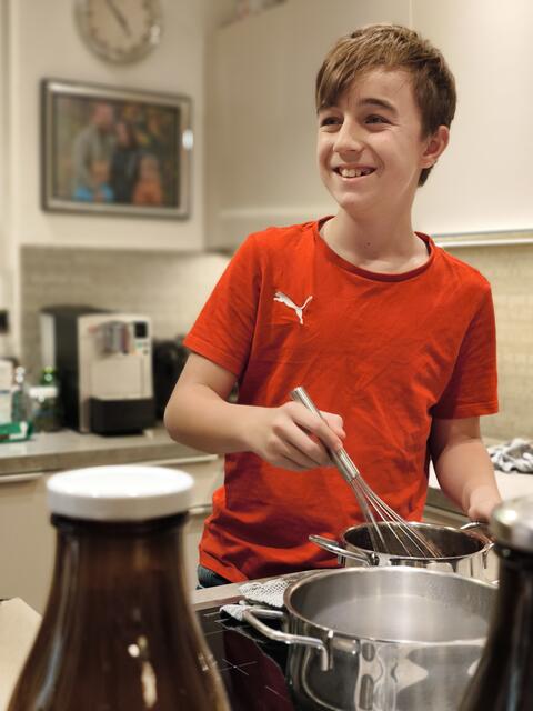 Bitte gut umrühren. | Foto: Krainer