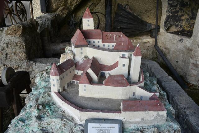 Ruine Klingenberg, St. Thomas am Blasenstein, Bezirk Perg, OÖ.  | Foto: Zinterhof