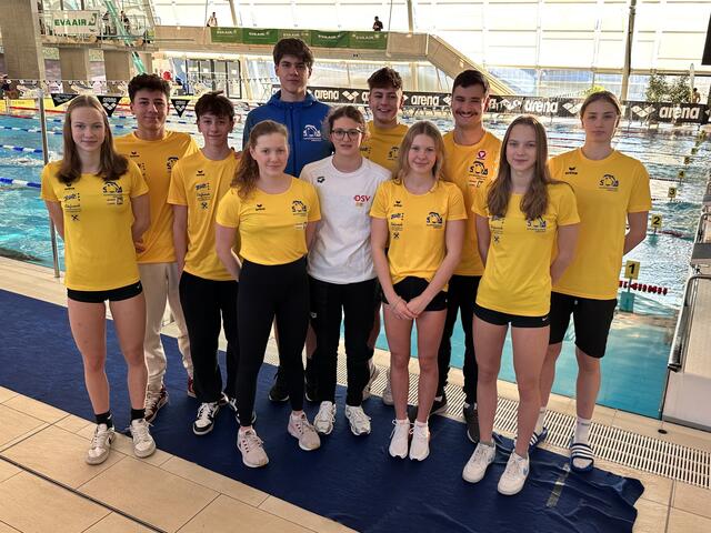 Mannschaftsfoto: Das erfolgreiche Team der Schwimmunion Mödling. | Foto: SUM / Monika Syslo