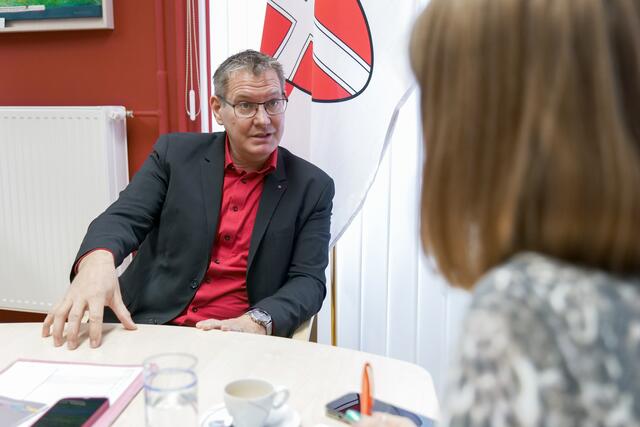 Floridsdorfer Bezirksvorsteher Georg Papai (SPÖ) gibt im MeinBezirk-Interview einen Ausblick aufs neue Jahr.  | Foto: Max Spitzauer/MeinBezirk