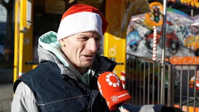 "Floridsdorf ist kein schlechterer Bezirk als die anderen. Und ich finde, es hat sich viel getan. Ich wohne schon 42 Jahre hier und es wurde besser, viel besser", findet René. | Foto: Max Spitzauer/MeinBezirk