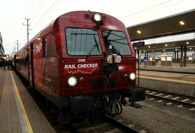 Letzte Testfahrt bei der die Gleise überprüft wurden. | Foto: Christian Nowotny