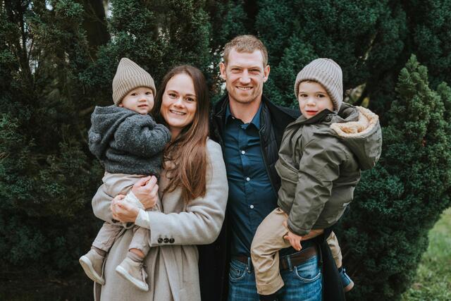 Die Familie Doppelbauer aus Garsten greift dem BezirksRundSchau Christkind heuer wieder tatkräftig unter die Arme. | Foto: Doppelbauer