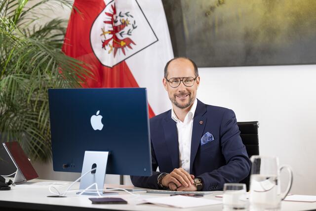 LR Mario Gerber ist seit April 2019 Bezirksobmann Wirtschaftsbund Innsbruck. | Foto: Land Tirol/Die Fotografen