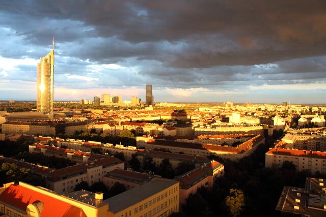 Von Straßenbahn bis Traumazentrum: MeinBezirk hat die Schlagzeilen des Jahres aus der Brigittenau auf einen Blick. | Foto: Fraisl