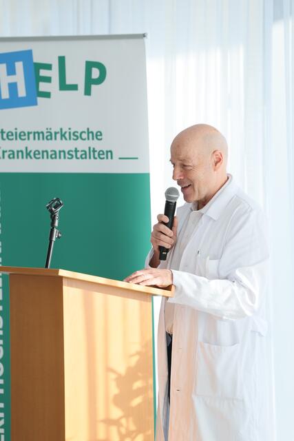 Der Ärztliche Direktor Erich Schaflinger. | Foto: Martin Meieregger