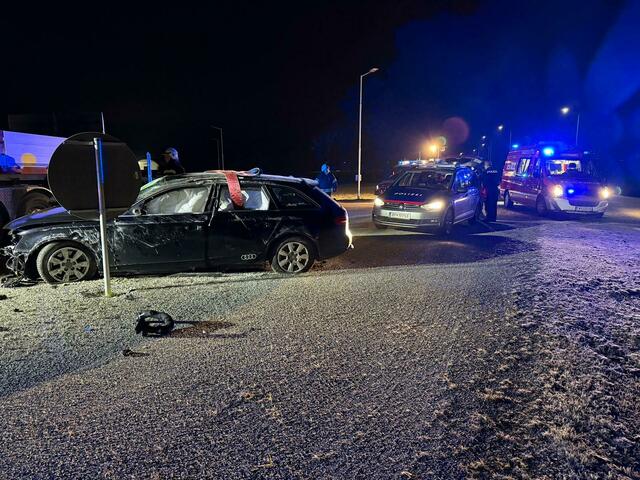 Feuerwehr und Polizei waren im Einsatz. | Foto: Stadtfeuerwehr Oberwart