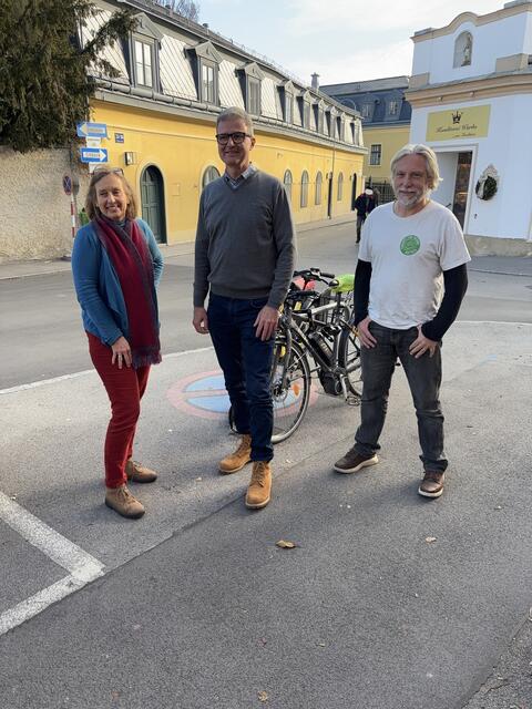 Ilse Wrbka-Fuchsig, Wolfgang Haas und Gerhard Allgäuer von Parents for Future (PFF) Klosterneuburg informierten über ihre Erfahrungen im Gemeinderat und fordern konkretere Maßnahmen zur Eindämmung des Klimawandels ein. | Foto: MeinBezirk/Seebacher