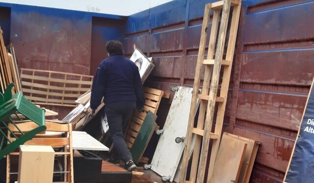 Wie die Plakate in den Bauhofcontainer gelangten – darüber herrscht Uneinigkeit. | Foto: Privat