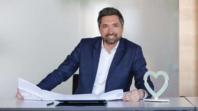 Bürgermeister Peter Schobesberger freut sich, dass das Budget für 2025 steht. | Foto: Erich Steinwendner
