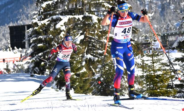 Anna Gandler (li.) musste im Sprint mit Rang 27 vorliebnehmen | Foto: Ski Austria/Weigl