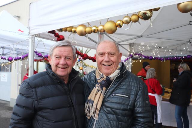 Die Ansiedlung der Team Österreich-Tafel in Seiersberg erfolgte in der Amtszeit von Bgm. a.D. Werner Breithuber (li) - im Bild mit RK-Präs. Siegfried Schrittwieser.  | Foto: Edith Ertl
