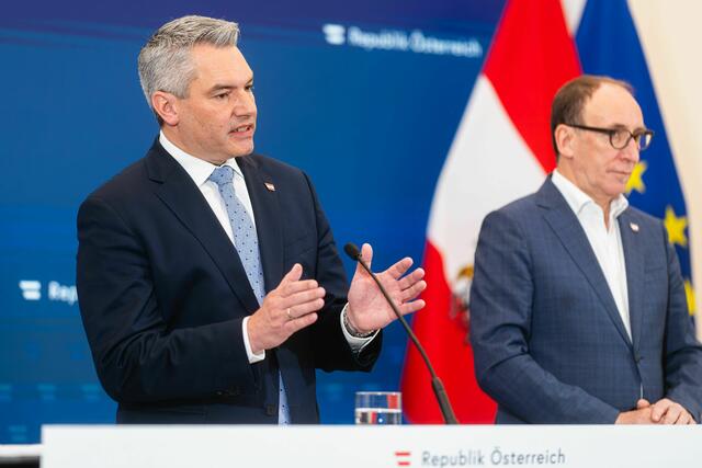 100 neue Kassenstellen versprach die Regierung im Sommer 2023.  | Foto: BKA