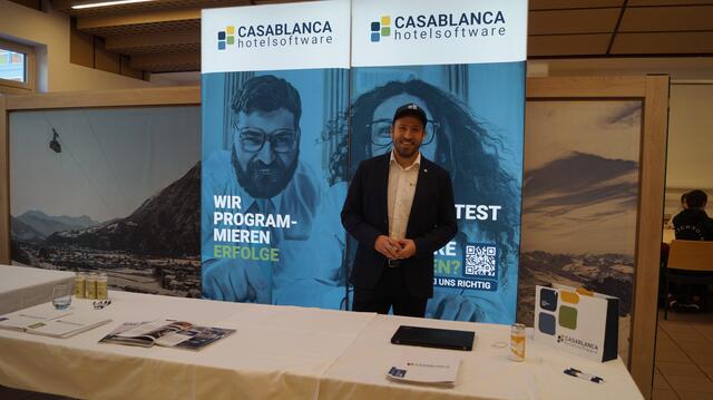 Johannes Ehrhart von der Fa. Casablanca hotelsoftware stellte den Betrieb vor. 