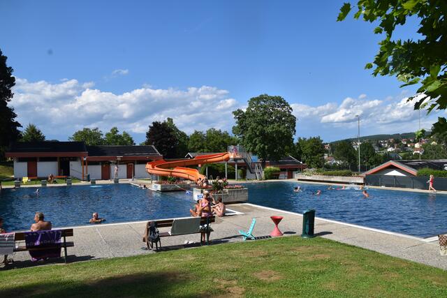 Die Sanierung und Erneuerung des Freibades in Bad Tatzmannsdorf wurde "auf Eis gelegt". | Foto: Michael Strini
