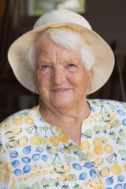 Katharina Göẞler aus Schalchen feiert ihren 90. Geburtstag. | Foto: Göẞler