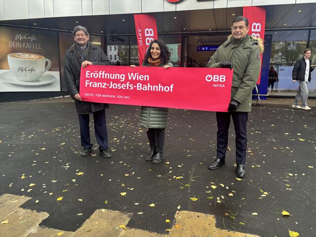 Auch der Franz-Josefs-Bahnhof konnte eröffnet werden.  | Foto: Fabian Franz/MeinBezirk