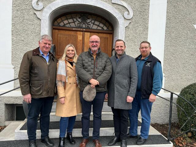 Maximilian Linder, Community Nurse Christina Schmidt, Klaus Glanznig, Christian Hecher und Alexander Möderndorfer (von links) | Foto: Privat