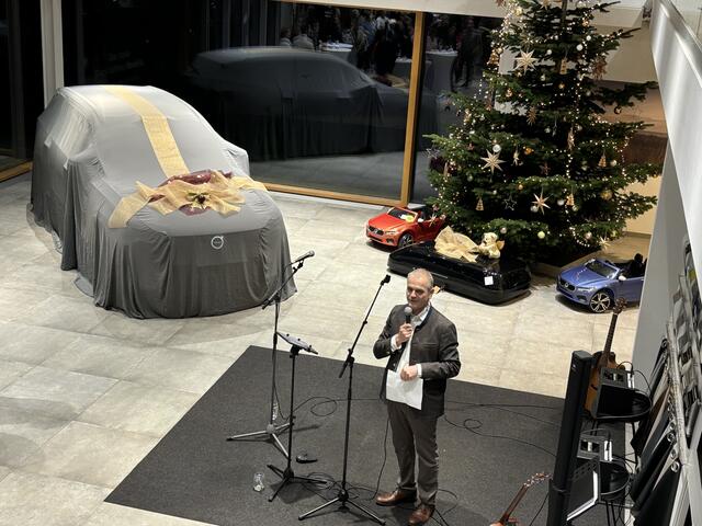 Johann Seidnitzer bei der Begrüßung | Foto: MeinBezirk/Engelmann