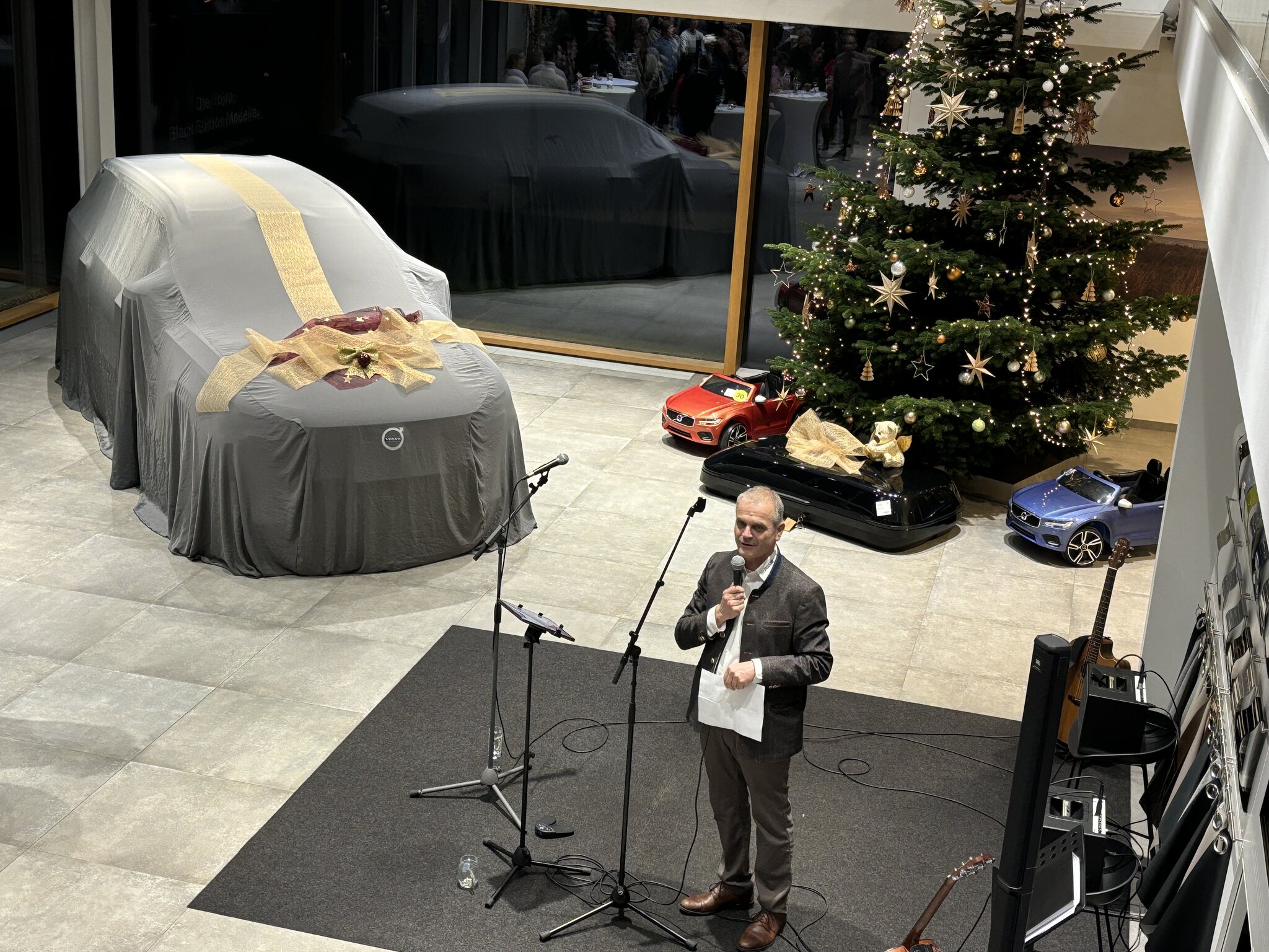 Lucia-Fest-wurde-bei-Autohaus-Seidnitzer-Partner-gefeiert