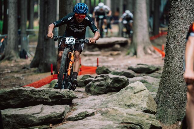 Immer mit dabei: das Glücksei, eine Hommage an den Film "Cool Runnings".  | Foto: staron_photo