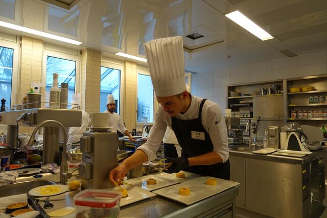 Landesmeister Küche: Josef Leitner am Werk | Foto: B. Lang